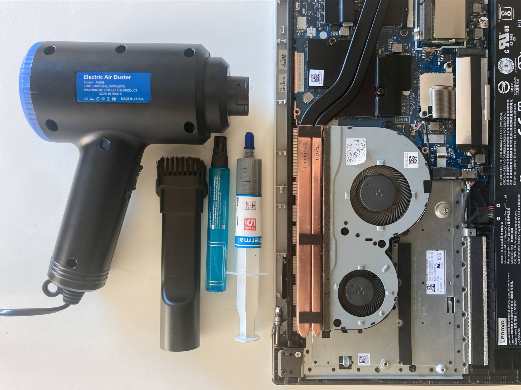 Laptop internal cleaning